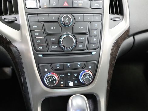 Used 2015 Buick Verano Leather FWD image 6