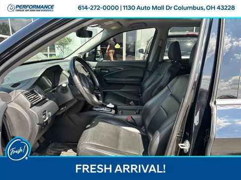 Used 2020 Honda Pilot Touring image 12