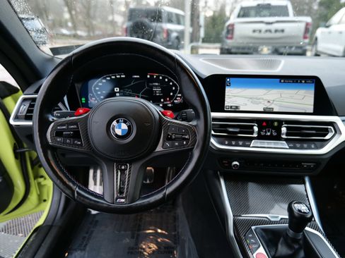 Used 2022 BMW M4 Coupe image 18