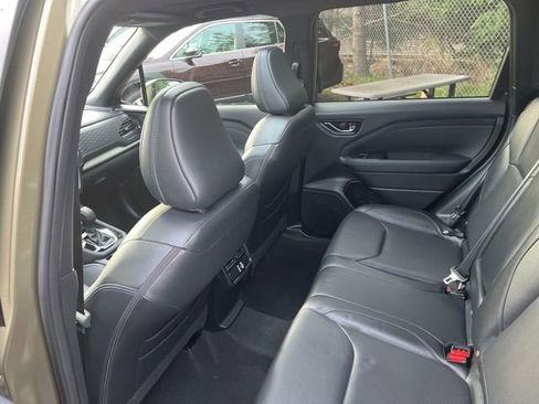 Used 2025 Subaru Forester Limited w/ Popular Package #1 image 52