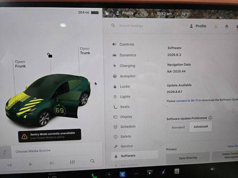 Used 2022 Tesla Model Y Long Range AWD/4WD image 20