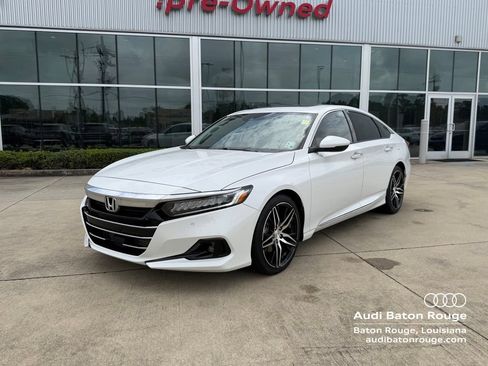 Used 2021 Honda Accord Touring image 1