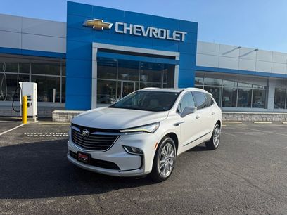 Used 2023 Buick Enclave Essence w/ Experience Buick Package