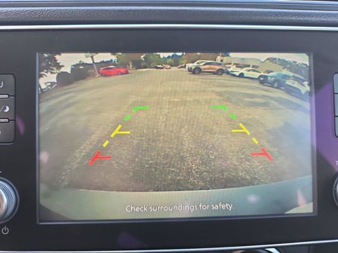 Used 2023 Nissan Leaf S FWD image 15