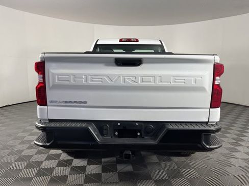 Used 2022 Chevrolet Silverado 1500 W/T w/ Trailering Package image 9