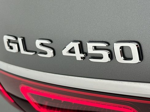Certified 2023 Mercedes-Benz GLS 450 4MATIC image 11