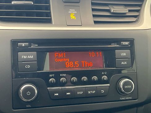 Used 2016 Nissan Sentra S image 16