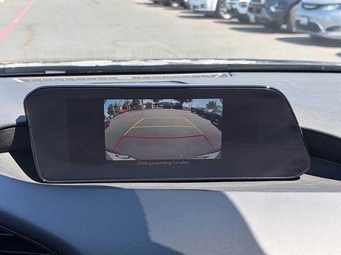 Used 2023 MAZDA MAZDA3 s FWD image 23