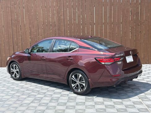 Used 2021 Nissan Sentra SV FWD image 14