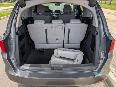 Used 2019 Honda Odyssey EX-L image 19