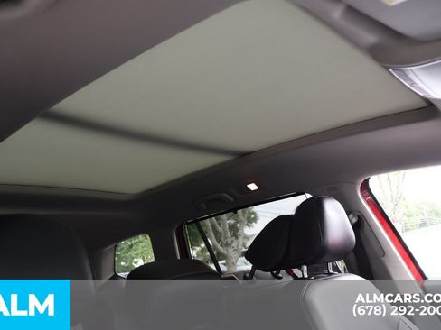 Used 2018 Volkswagen Atlas SEL AWD/4WD image 32