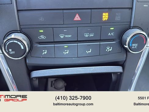Used 2017 Toyota Camry LE image 37