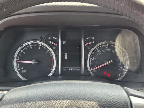 Used 2020 Toyota 4Runner Limited RWD image 28