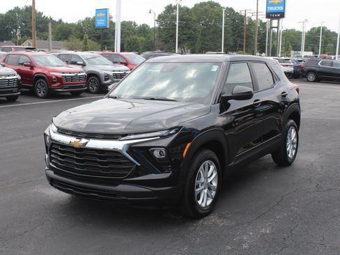 New 2026 Chevrolet TrailBlazer LS w/ LS Convenience Package AWD/4WD image 7