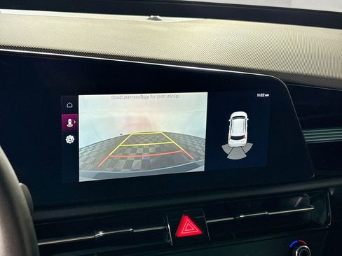 Certified 2023 Kia Niro Wind FWD image 18