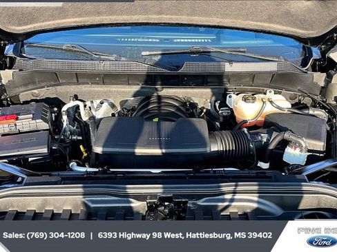 Used 2023 Chevrolet Silverado 1500 High Country w/ High Country Premium Package image 8