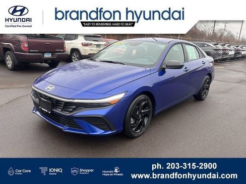Certified 2026 Hyundai Elantra Sport FWD image 3