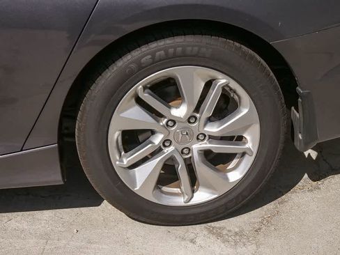 Used 2019 Honda Accord LX image 6