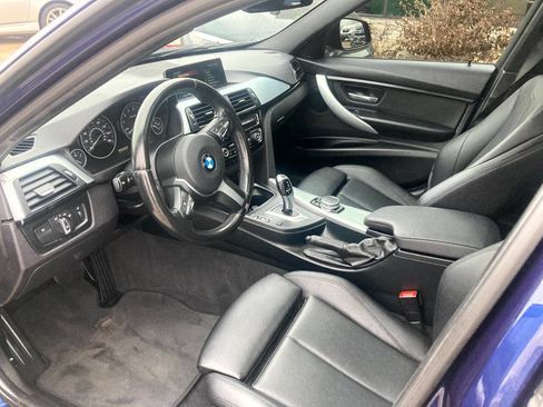 Used 2017 BMW 320i xDrive Sedan image 12