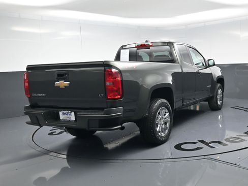 Used 2018 Chevrolet Colorado LT w/ LT Convenience Package image 9