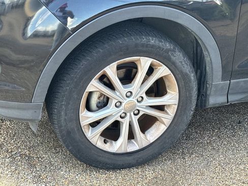 Used 2018 Ford Escape SE FWD image 9