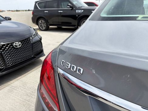 Used 2016 Mercedes-Benz C 300 Sedan image 5