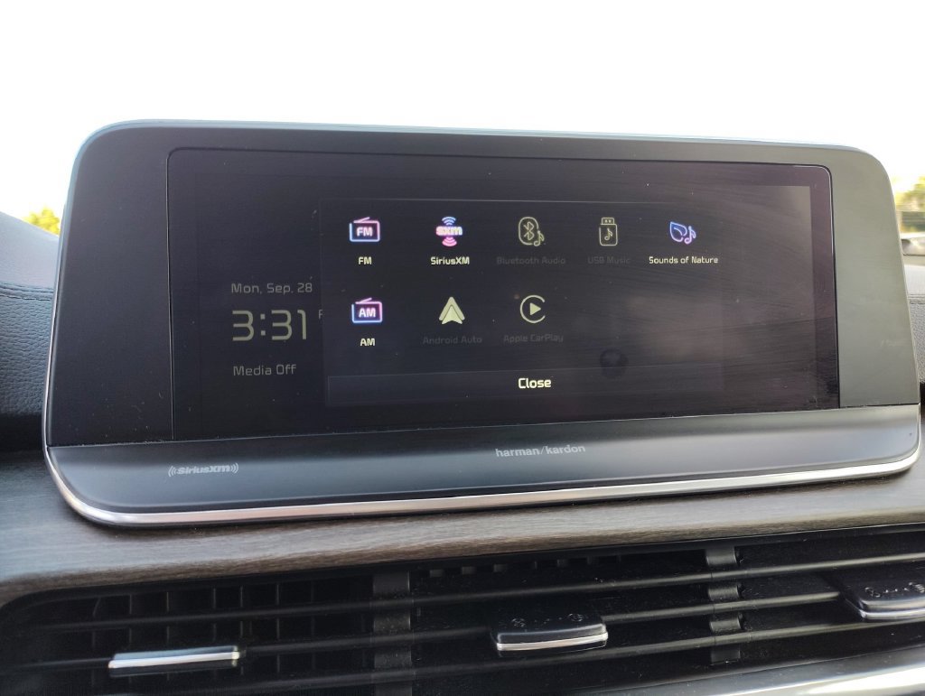 Used 2022 Kia Telluride SX w/ Nightfall Edition Package AWD/4WD image 12