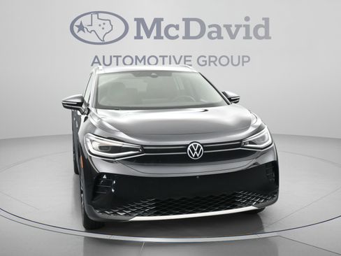 Used 2023 Volkswagen ID.4 Pro S Plus AWD/4WD image 2