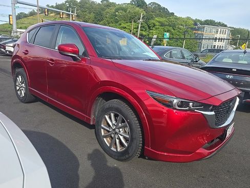 Used 2025 MAZDA CX-5 AWD 2.5 S w/ Preferred Package image 2