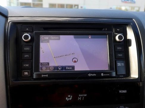 Used 2016 Toyota Sequoia Platinum image 7