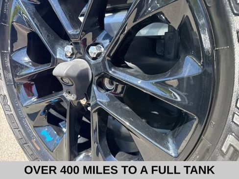 Used 2023 Jeep Wrangler Unlimited Sahara AWD/4WD image 13