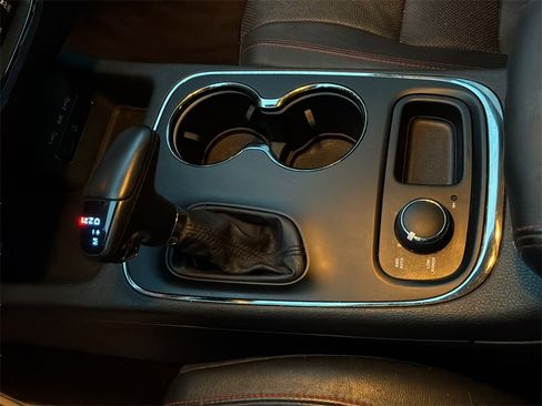 Used 2018 Dodge Durango R/T w/ Technology Group image 30