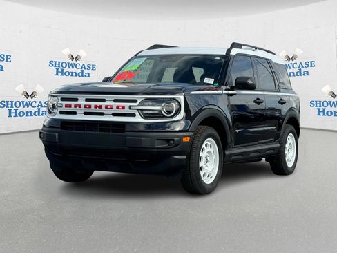 Used 2024 Ford Bronco Sport Heritage w/ Heritage Convenience Package image 2