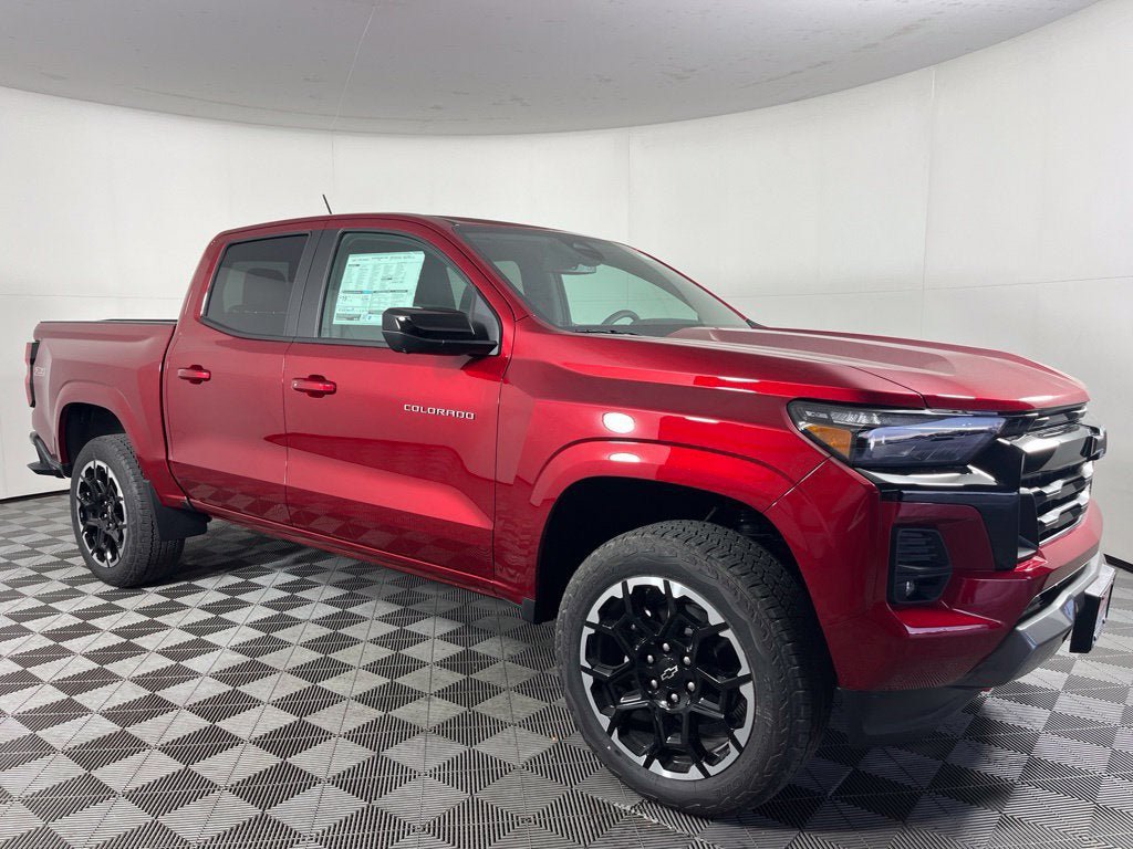 New 2026 Chevrolet Colorado Z71 w/ Technology Package AWD/4WD image 1