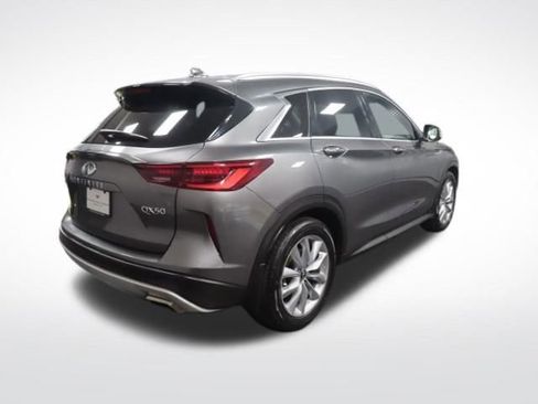 Used 2022 INFINITI QX50 Luxe w/ Cargo Package image 5