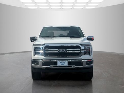 Used 2025 Ford F150 Lariat w/ Equipment Group 501A Mid AWD/4WD image 8