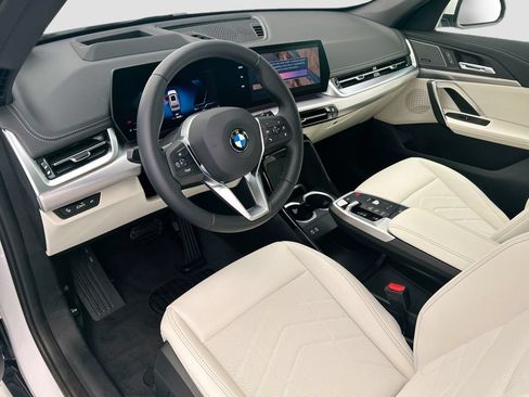 New 2026 BMW X1 xDrive28i w/ Technology Package AWD/4WD image 9