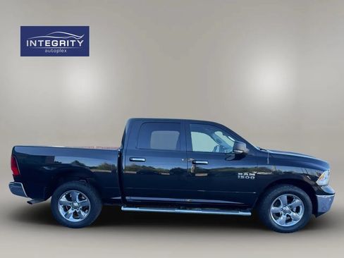 Used 2017 RAM 1500 Big Horn AWD/4WD image 3