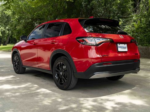 Used 2026 Honda HR-V Sport image 7