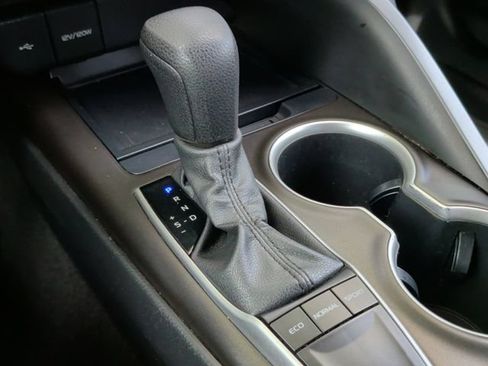 Used 2023 Toyota Camry LE FWD image 27