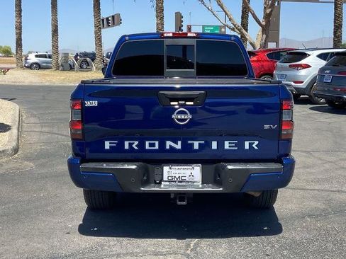 Used 2022 Nissan Frontier SV RWD image 5