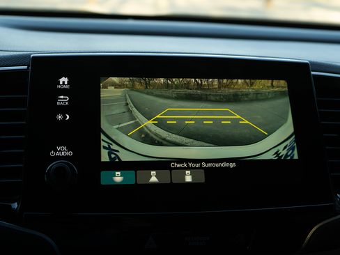 Used 2021 Honda Passport Sport image 30