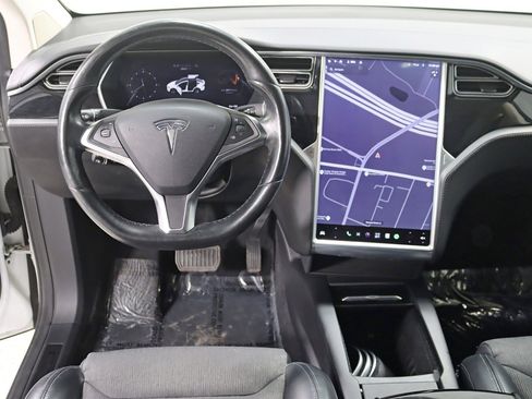 Used 2016 Tesla Model X AWD/4WD image 15
