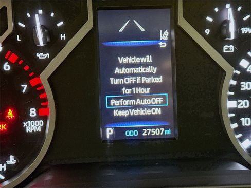 Used 2023 Toyota Tundra Limited image 9