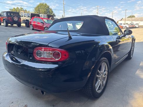 Used 2014 MAZDA MX-5 Miata Sport RWD image 6