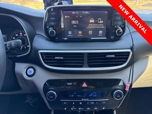 Used 2020 Hyundai Tucson SEL w/ Cargo Package image 11