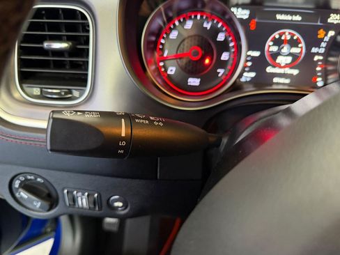Used 2019 Dodge Charger Scat Pack w/ Technology Group RWD image 34
