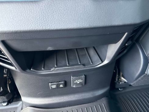 Used 2026 Toyota Tundra Limited image 15