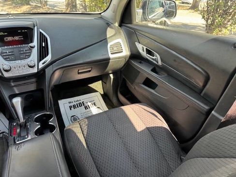 Used 2013 GMC Terrain SLE image 21