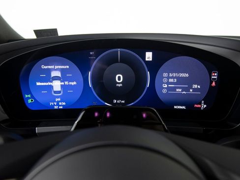 New 2026 Porsche Macan 4 Electric AWD/4WD image 23